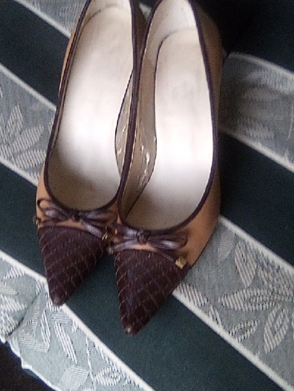 Classic Two-Tone Pointed Toe Women’s Pumps - Brown and Tan